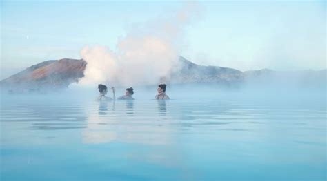 Reykjavík Blue Lagoon Comfort Including Admission Icepro Tours