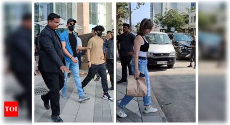 Hrithik Roshan Gets Snapped By Paparazzi After His Lunch Date With Ex