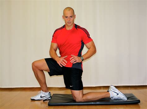 Effective Hip Flexor Stretch Loosen Hips With Simple Stretches Hip
