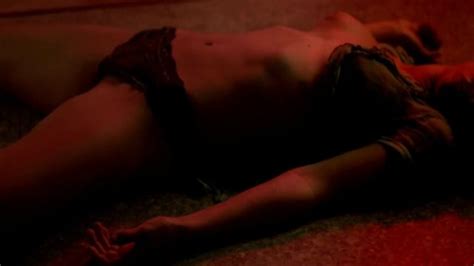 Nude Video Celebs Mariam Hernandeza Nude Cuatro Estaciones En La Habana S01e01 2016