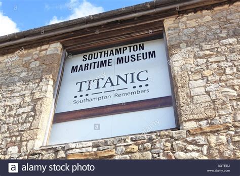 Melanie radzicki mcmanus & kathryn whitbourne | updated: Southampton, Maritime Museum, Titanic Exhibition Stock ...