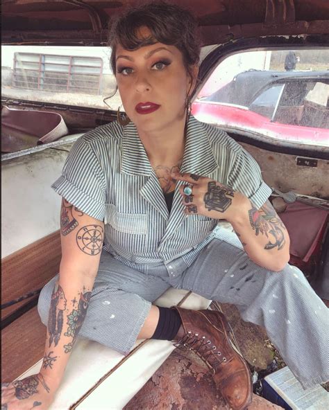 american pickers star danielle colby s daughter memphis twerks in barely there dress after