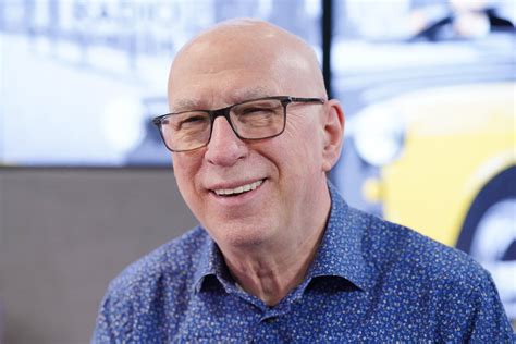 Ken Bruce To Front New Greatest Hits Radio Station Dedicated To Sixties