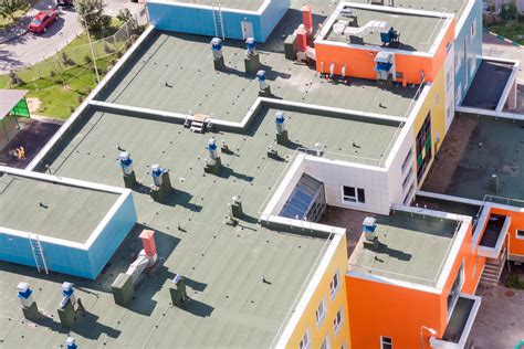 5 Flat Roof Maintenance Tips Ventura Roofing Company Inc