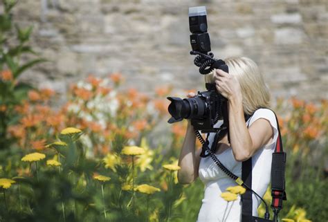 8 Must Have Accessories For A Wedding Photographer Technically Easy
