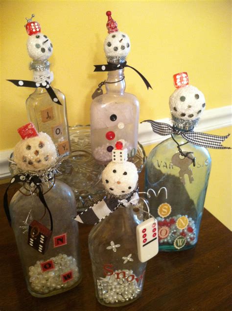 Awesome Snowmen From Vintage Bottles Bottle Crafts Holiday Crafts