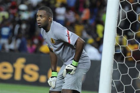 Itumeleng khune plays the position goalkeeper, is 33 years old and 181cm tall, weights 80kg. Khune to captain Bafana Bafana vs Guinea-Bissau and Angola