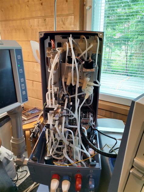 If You Ever Wondered What Your Dialysis Machine Looks Like Inside