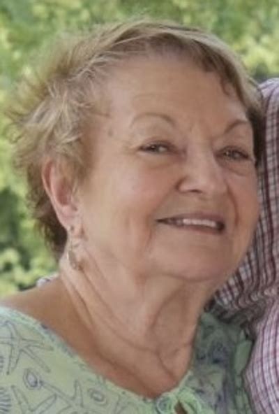 Obituary Linda L Snyder Paynic Home For Funerals