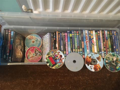 60dvds Disneypixar Collection Includes Box Also Extra Dvds In