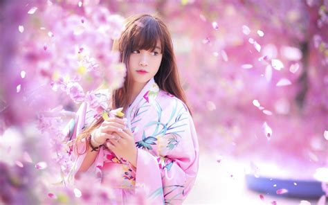 Wallpaper Lovely Japanese Girl Spring Sakura Kimono