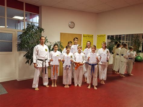 Erfolgreiche Prüfung Seibukan Karate Dojo Hartha