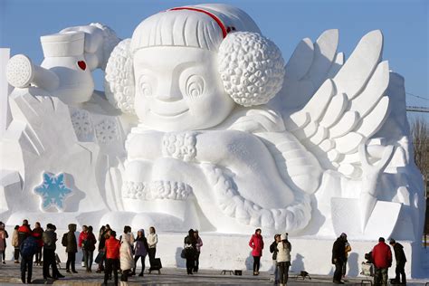 Esculturas De Hielo En China Snow Sculptures Ice Sculptures Frozen Art