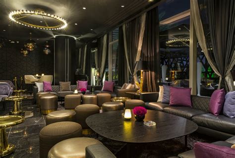 The Cle Dubai A Glamorous Restaurant Lounge By Bishop Design Llc