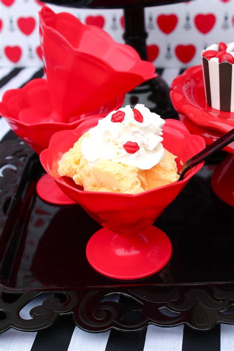 Sundae Kind Of Love Valentine Party Ideas Lauras Little Party
