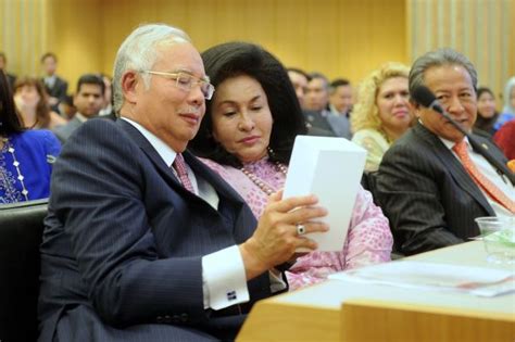 Inilah gambar anak najib tun razak. Former PM Tun Razak Was Kind, Simple, And Even Went To ...