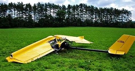 Mecandf Expert Engineers Pilot Dies After Ultralight Plane Crashes Near