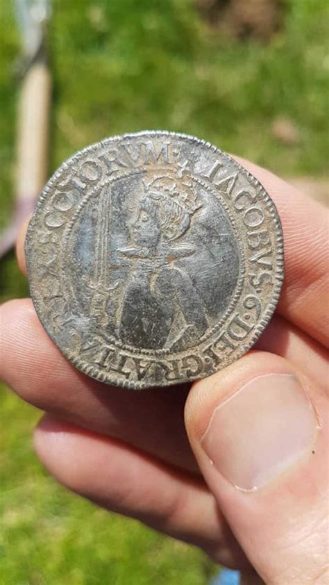 Metal Detectorist Finds Very Rare 16th Century 30 Shilling Silver Coin