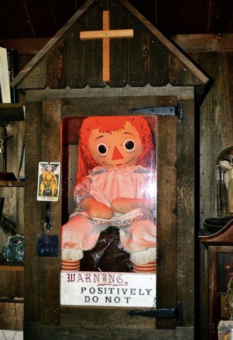 Haunted Annabelle Doll Escapes Glass Cage At Warrens Occult Museum
