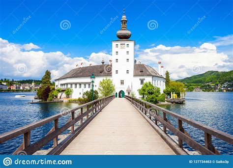 Gmunden Schloss Ort Austria Stock Image Image Of Gmunden Bridge
