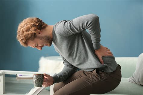 Pain in left lower side of stomach and back is quite a challenge to diagnose. 10 Signs Your Back Pain Could Be a Kidney Stone | Keck Medicine of USC