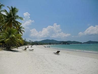 Our top picks lowest price first star rating and price top reviewed. Pantai Cenang Di Langkawi - Langkawi Guides