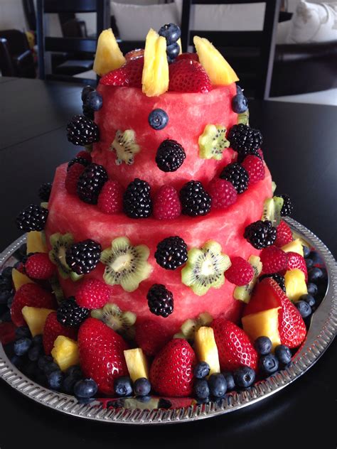 Pin By Amelia Georgieva On Desserts Yummyyyy Cake Made Of Fruit