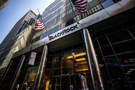 Blackrock To Buy Custom Indexing Business Aperio For 1 Billion Bloomberg