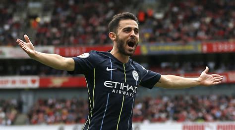 Blessed with balance, guile and great technique the portuguese midfielder is a threat both centrally and out wide and earned the nickname. Bernardo Silva, Raheem Sterling react to Manchester City's ...