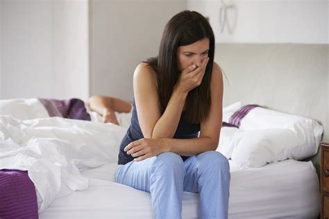 Morning Sickness During Pregnancy May Mean A Lower Risk Of Miscarriage