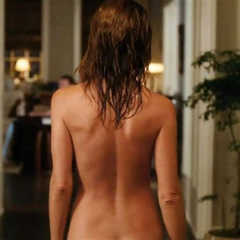 Jennifer Aniston Walking Naked Telegraph