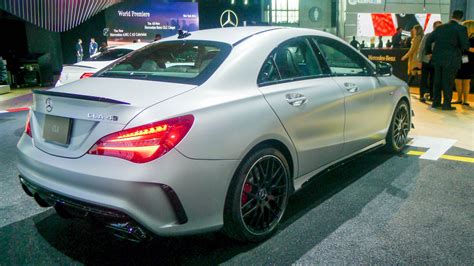 2017 Mercedes Benz Cla Gets Updates Inside And Out Live Photos And Video