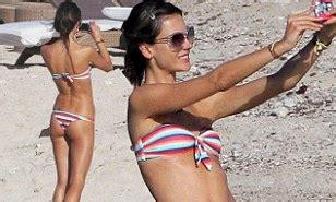 Alessandra Ambrosio Masters The Art Of Taking A Self Portrait As She Enjoys Down Time From