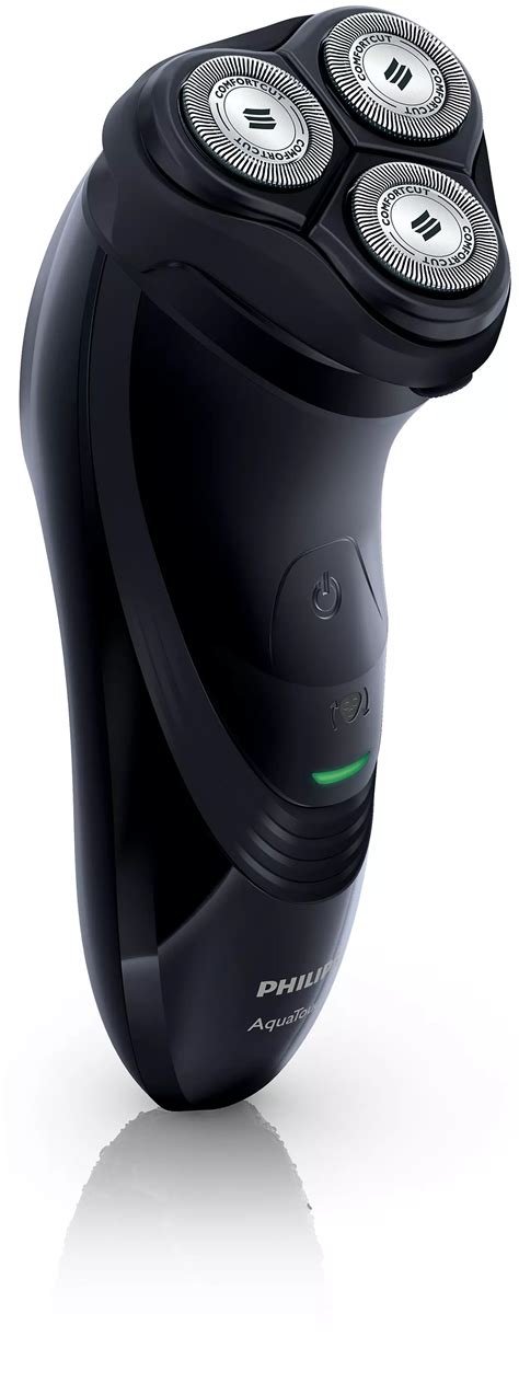 Aquatouch Wet And Dry Electric Shaver At899 16 Philips