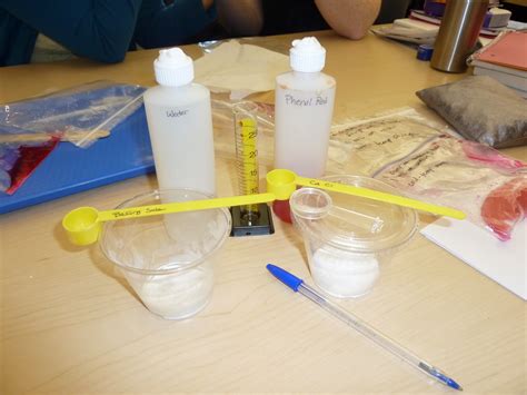 Mrs. B's Science Sharing: Chemical Reactions Experiment