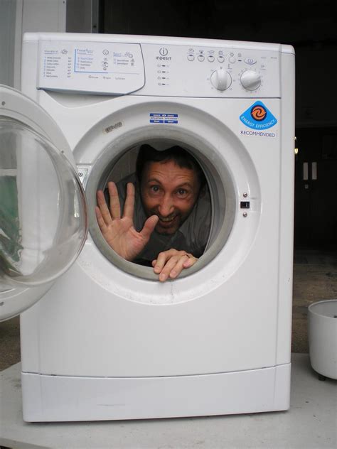 Man Trapped In Washing Machine Lcrn Flickr