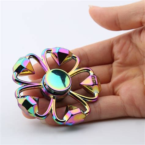 [ 30 off ] 2018 colorful diamond shape flower fidget metal spinner anti stress toy in colormix