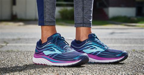The superb brooks glycerin 15 is one of the most comfortable shoe a runner can buy and high price tag matches expectation. Brooks Glycerin 15: Neutral, Cushioned, Comfort Supreme ...