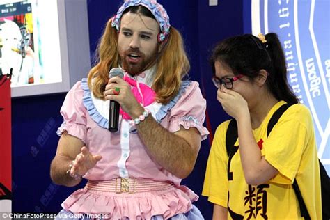 Australian Wrestler Ladybeard Aka Rick Magarey Is Taking Japan By Storm