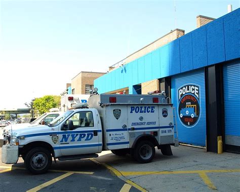 P068s Nypd Emergency Service Squad 6 South Brooklyn New