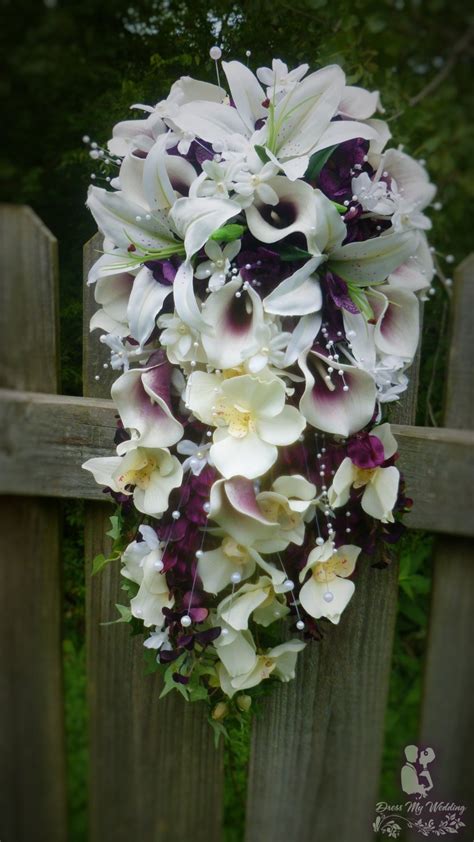 Wedding bouquets calla lily on alibaba.com when making attractive decorations that last a long time. Dress My Wedding - Cascading Plum bridal bouquet with ...