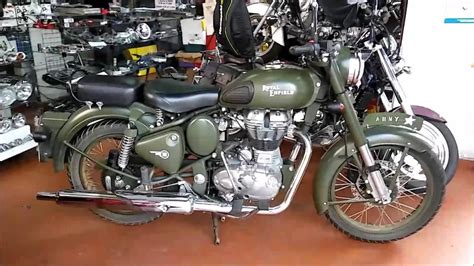 The hallmark uce 500cc has echoed royal enfield's tradition of the long stroke character, producing an unmistakable thump that has reverberated through the hearts. MOSTRANDO UMA ROYAL ENFIELD CLASSIC 500 - 2012 - LOJA DO ...