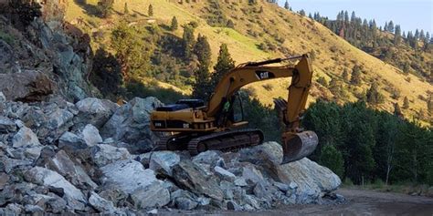 Rockslide In Idaho Sends Boulders Crashing Down On Highway Fox News