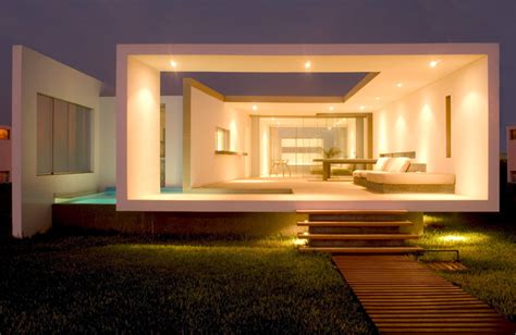Modern Small Beach House Design In Peru By Javier Artadi Arquitecto