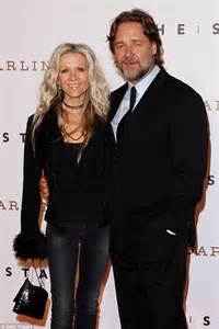Russell Crowe Creates Confusion About Danielle Spencer Relationship