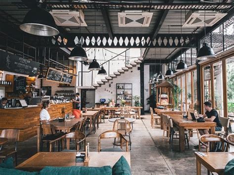 Top Design Trends To Make Your Restaurant Stand Out