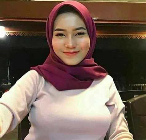 nadia putri di instagram 😊😊 … wanita terseksi mode wanita gaya hijab