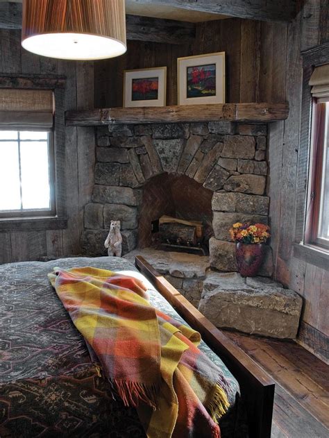 10 Cozy Cabin Chic Spaces Were Swooning Over Decorating And Design
