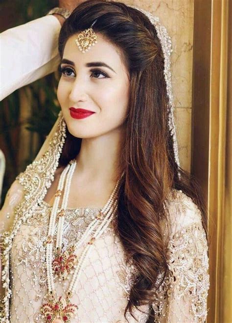 If you have very straight hair by nature, you can either use a curling iron, curlers or papillotes. Pin by Zaara khan on Zaara bridal collection | Engagement ...