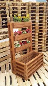 How To Make A Flower Box From Pallets